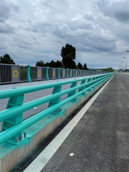 不銹鋼人行道護欄