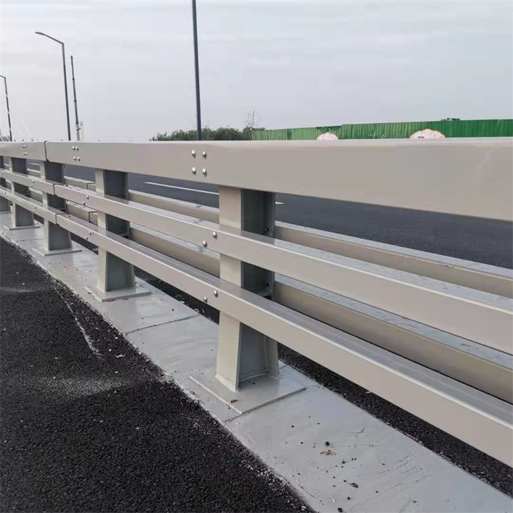 橋梁護(hù)欄價格行情