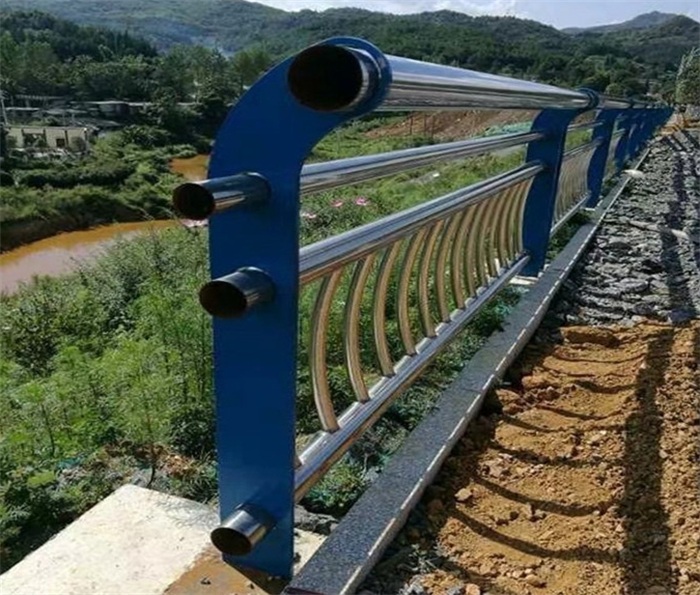 鋁合金護欄廠家現(xiàn)貨